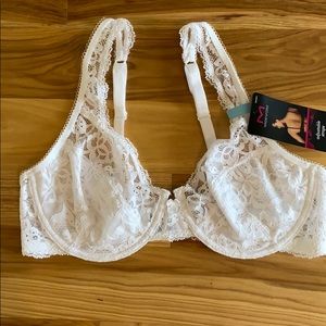 White Lace Bra NEW WITH TAGS